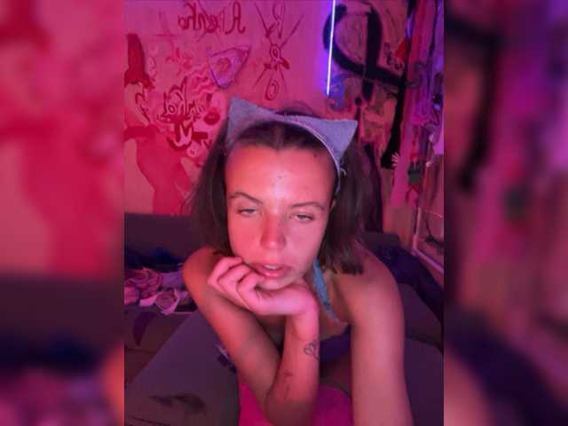 Broadcast Screenshots Missalienka
