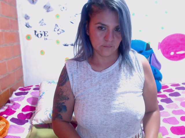 Broadcast Screenshots Misshella