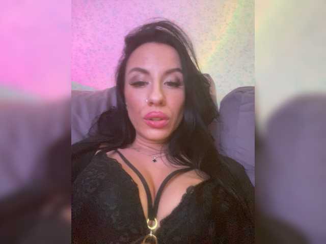 Broadcast Screenshots _EUPHORIAA_