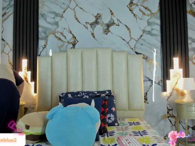 Broadcast Screenshots mollieblue69