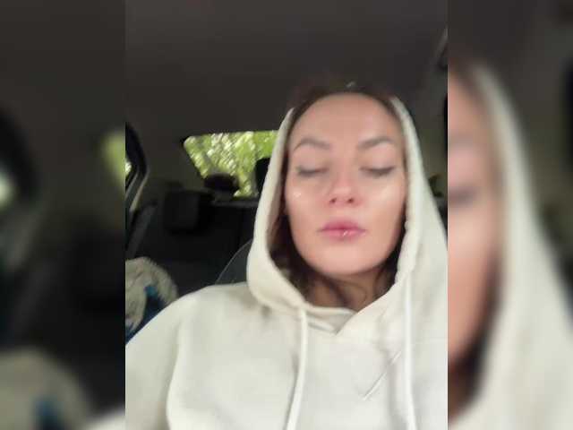 Broadcast Screenshots Mini-Molly69x