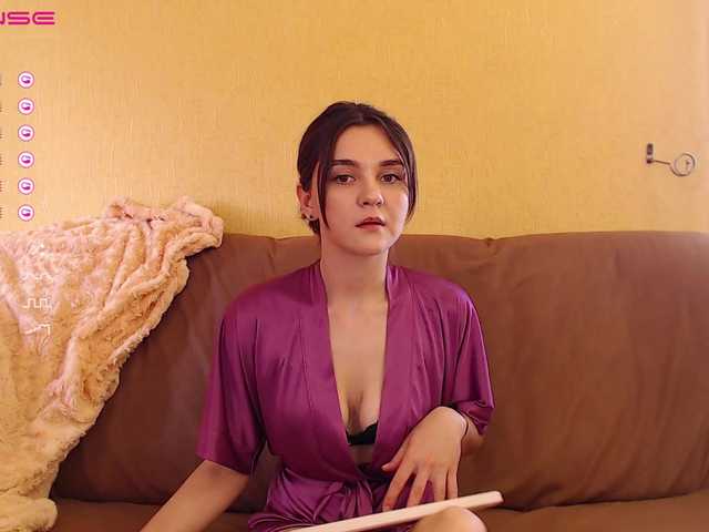 Broadcast Screenshots StayChic