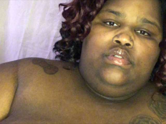 Broadcast Screenshots Molushyy