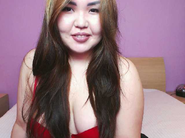 Broadcast Screenshots Monicasilly