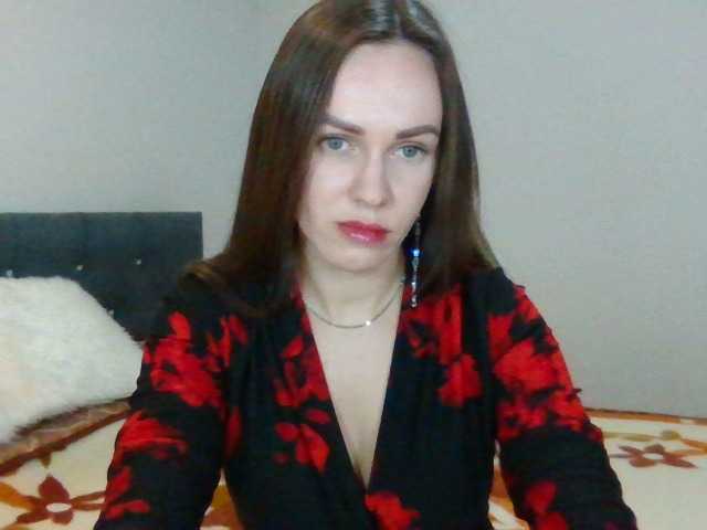 Broadcast Screenshots MonikaJoy