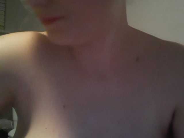 Broadcast Screenshots Msoliviawilde