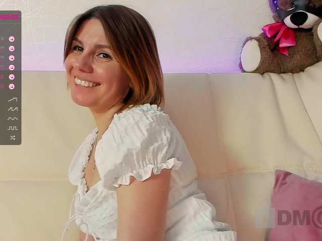 Fotos _Risha_ Hi, I'm Arisha! I undress in private, toys only in full private. Lovense: 2/10/40/100/200, special commands 102/103/104/105, random 35.