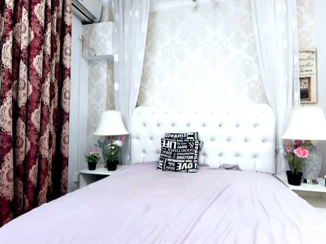 Broadcast Screenshots NadiaDevine