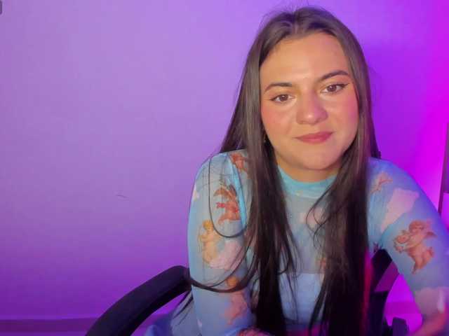 Broadcast Screenshots Nahiara-Evans
