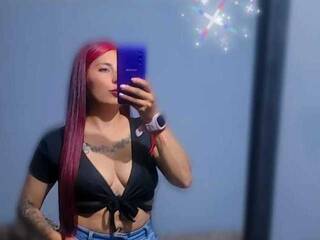 Erotisk videochat Naila-rossi