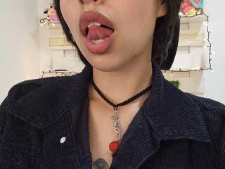 Erotisk videochat NanaRott01