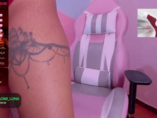 Broadcast Screenshots NAOMILUNA