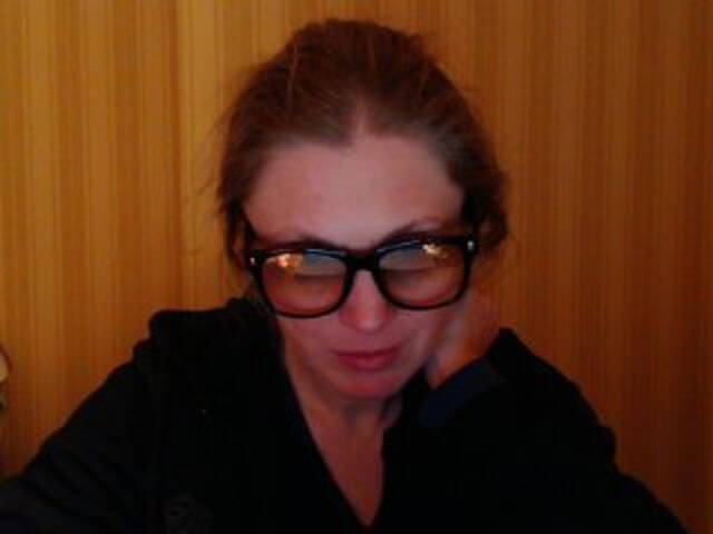 Broadcast Screenshots naturalblonde