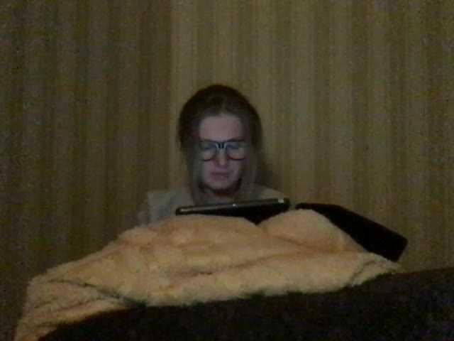 Broadcast Screenshots naturalblonde