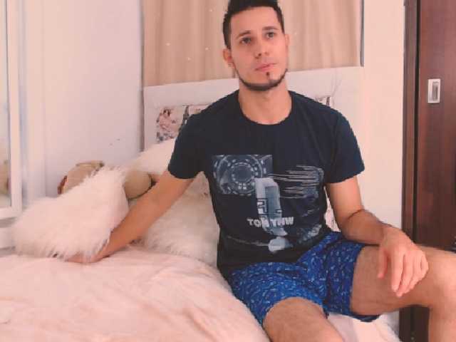 Broadcast Screenshots Naughtyxtwo