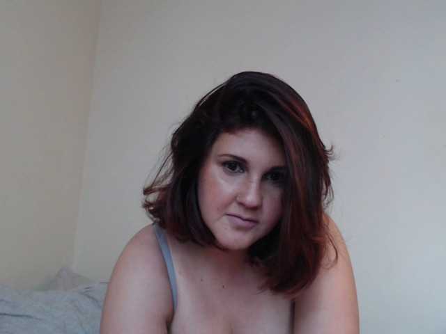 Broadcast Screenshots ___________________