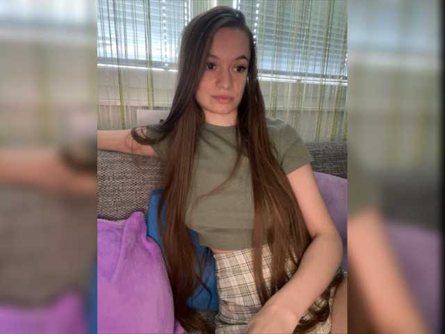 Broadcast Screenshots ___________________