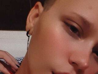 Erotisk videochat Nileemo