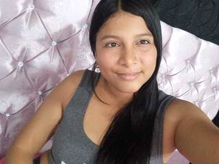 Erotisk videochat NishaGhosh