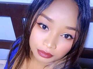 Erotisk videochat Noumimi