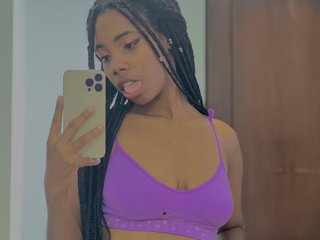 Erotisk videochat Nyomi-Jay