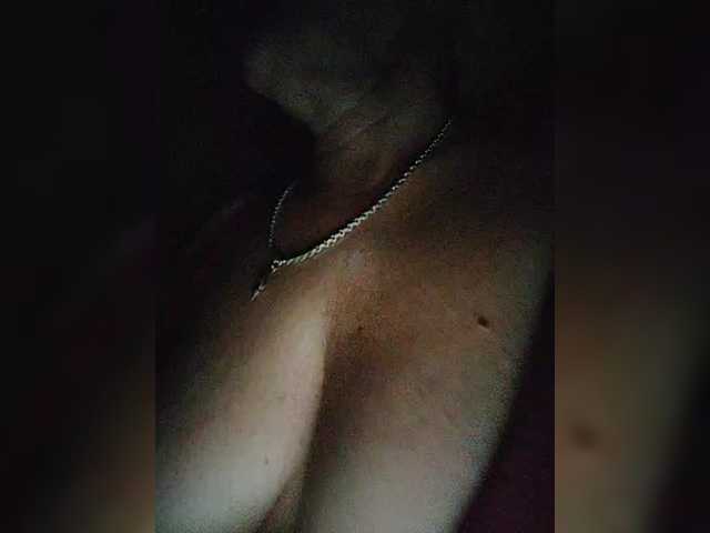 Broadcast Screenshots Sandra-Boobs