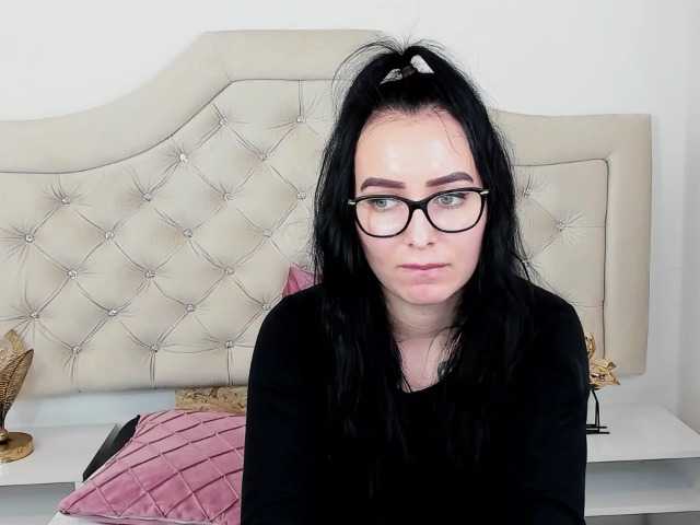 Broadcast Screenshots OliviaDiamond