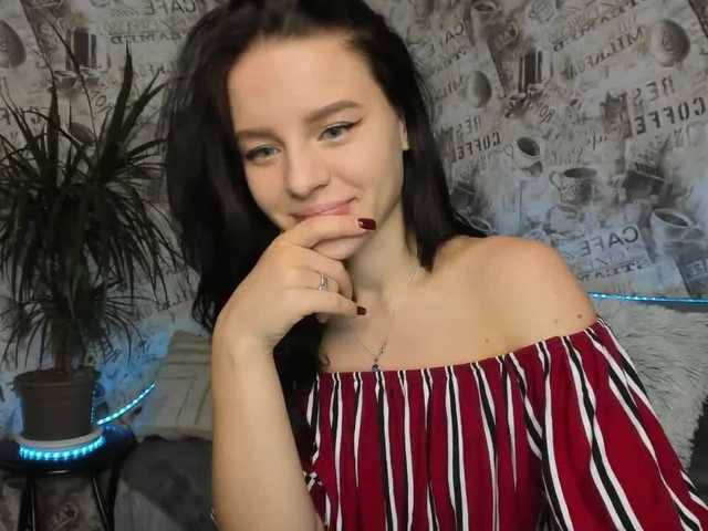 Broadcast Screenshots onlyours1