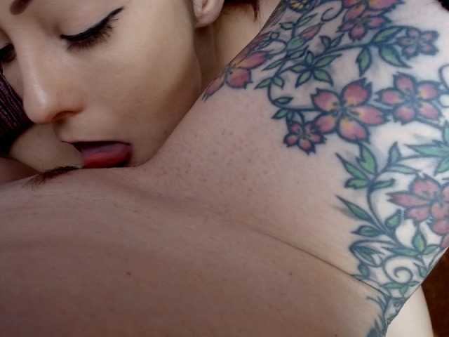 Broadcast Screenshots PassionThrees