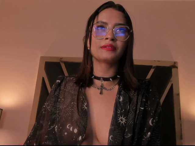 Broadcast Screenshots PaulinaBelush