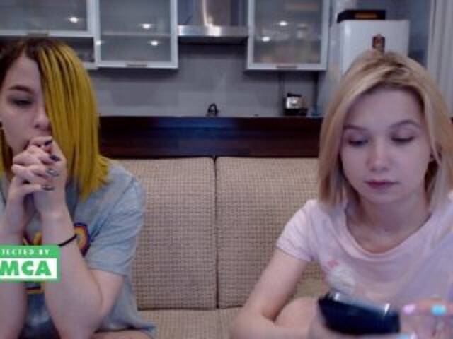 Broadcast Screenshots PeachxFoxx