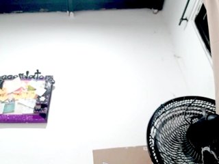 Erotisk videochat PetiteIvoryqueens