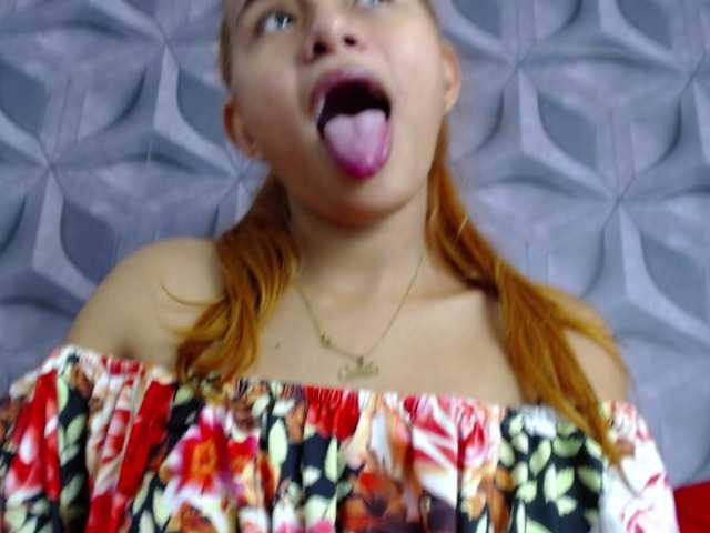 Broadcast Screenshots Petitelatin