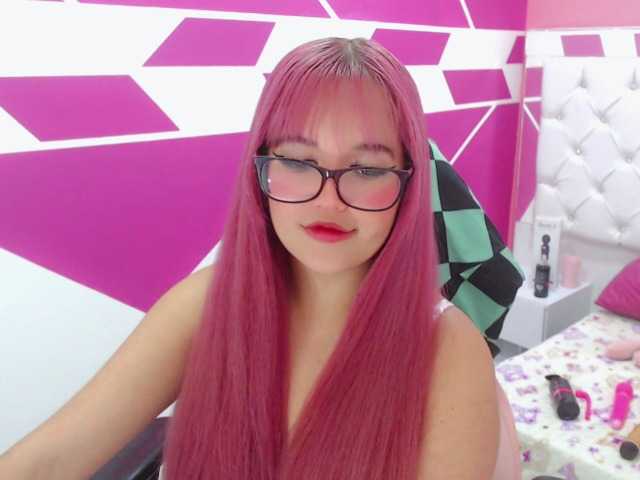 Broadcast Screenshots pinkqueenn