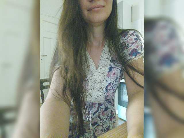 Broadcast Screenshots Pirojulia