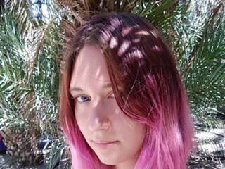 Erotisk videochat PlushkaNyashk