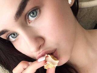 Erotisk videochat plushflametwinklemeow