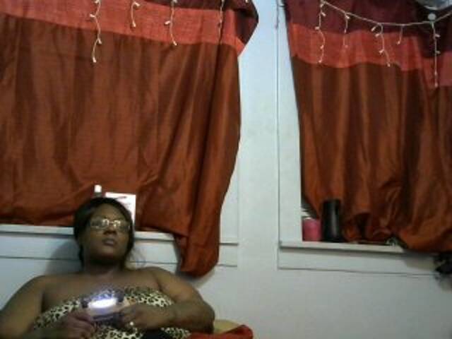 Broadcast Screenshots PrettyBlacc