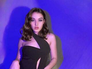 Erotisk videochat PrettyJuna