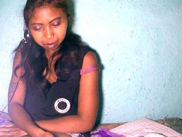 Broadcast Screenshots Prisca