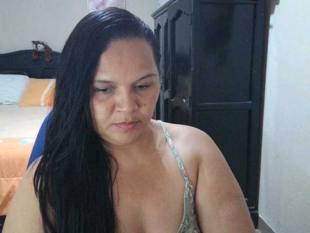 Broadcast Screenshots QueenNight