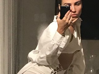Erotisk videochat REALMEANTINA