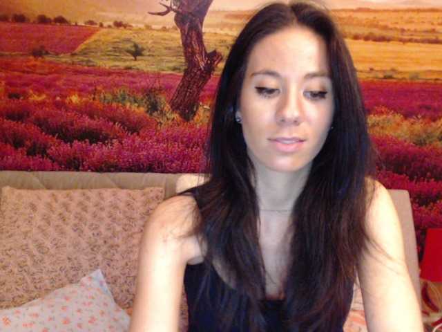 Broadcast Screenshots Roselyn12