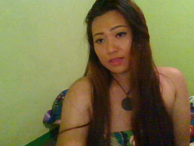 Broadcast Screenshots Rosselyn