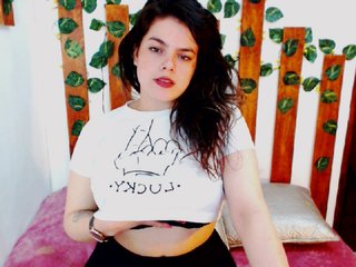 Fotos RussCurley Kinky Monday♥ Torture me with vibrations! #daddysgirl #cum #teen #natural #cute #c2c #pvt #curvy #lovense #latina #lush #domi #anal #bigboobs #oil #toys #ohmibod
