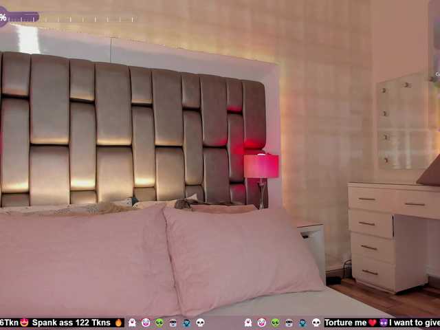 Broadcast Screenshots SallyeLeins