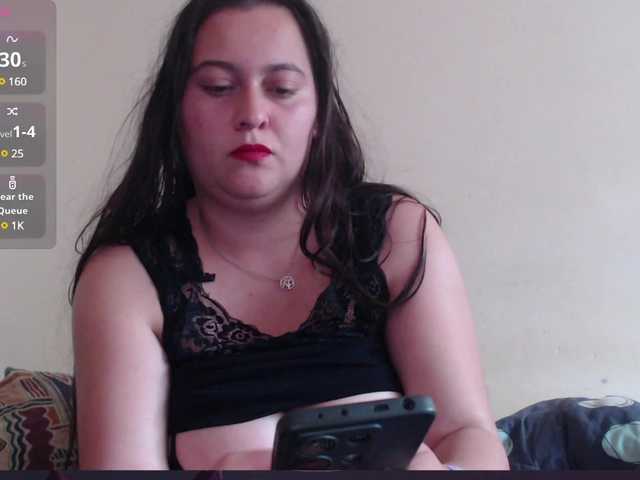 Broadcast Screenshots sallytopaz