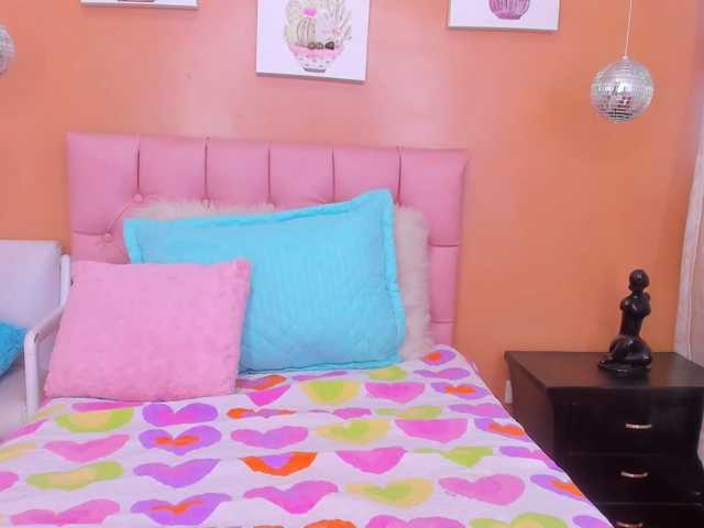 Broadcast Screenshots SamanthaJefer