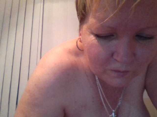 Broadcast Screenshots sandra788725