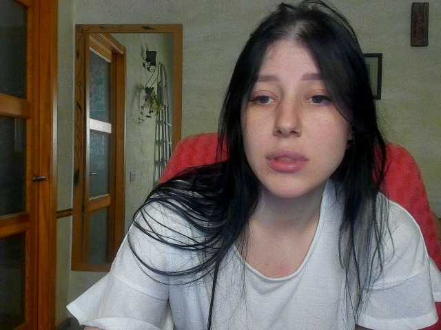 Broadcast Screenshots Sandygoldens